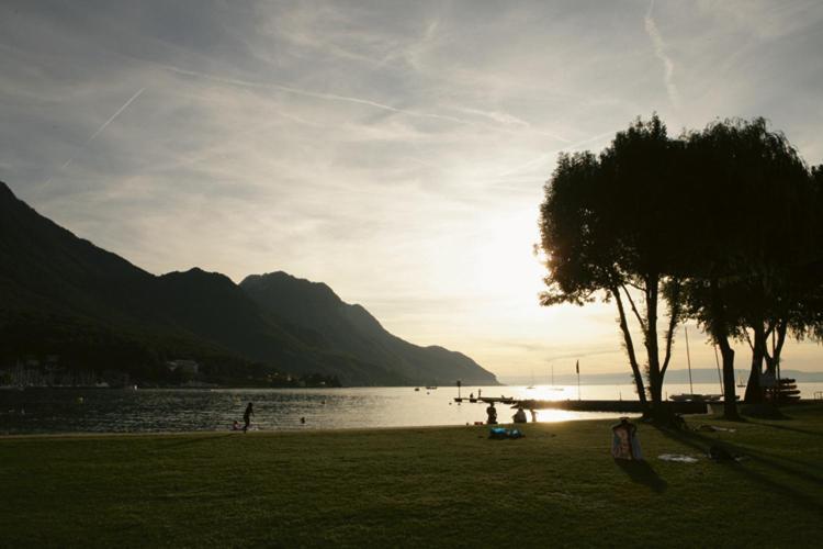 La Lagune Rive Bleue Hotel Le Bouveret Exterior foto